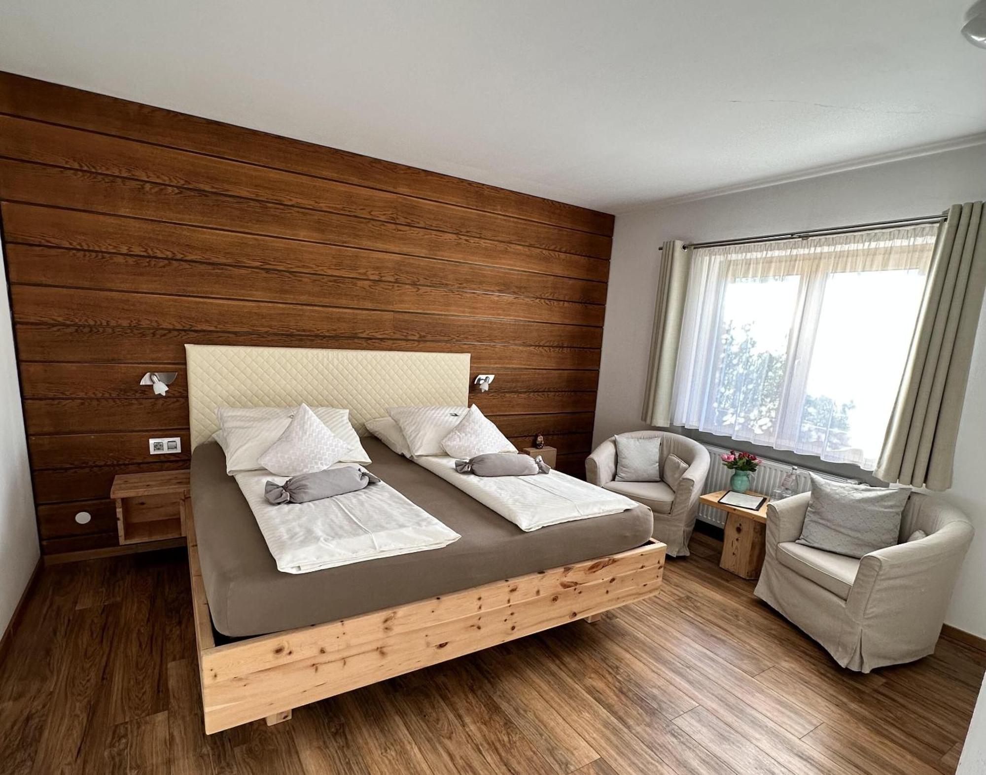 ريت ام وينكل Gaestehaus Wiesegg الغرفة الصورة